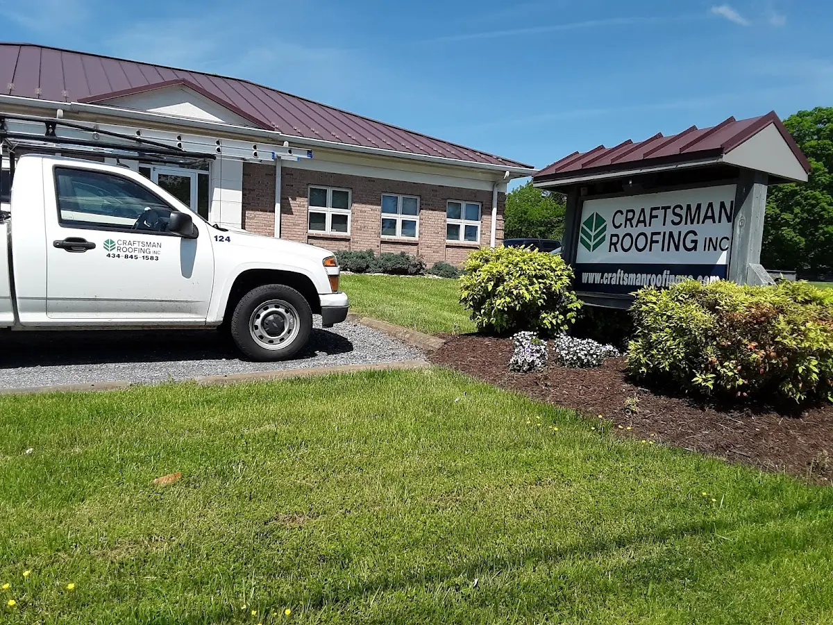 Quality Ice Dam Removal by experienced craftsmen in Eubanks